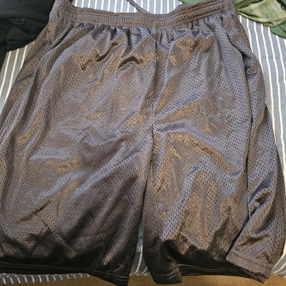 ✅️🎉3/10 Sale Add To BundleBlack Mesh Athletic Shorts